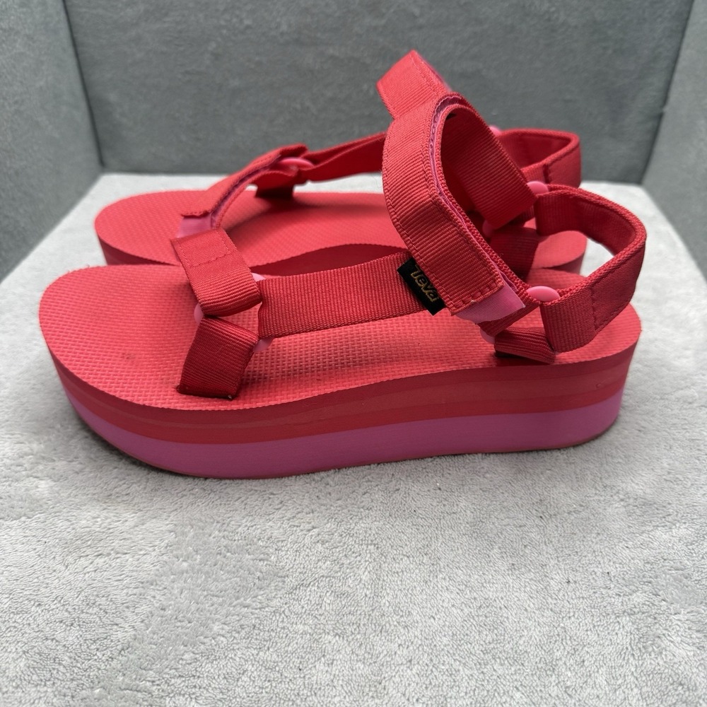 Teva Flatform Universal Women's 8 Red Pink Platform Sandals 1008844